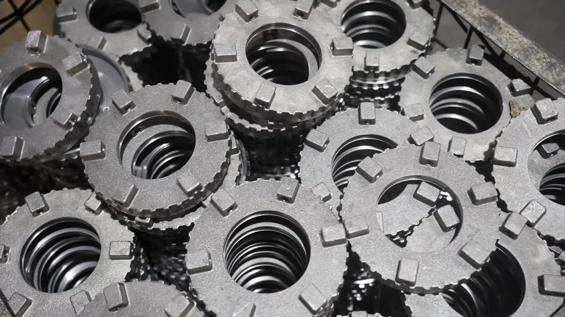Electronics Industry Solutions with High-Precision Metal Components