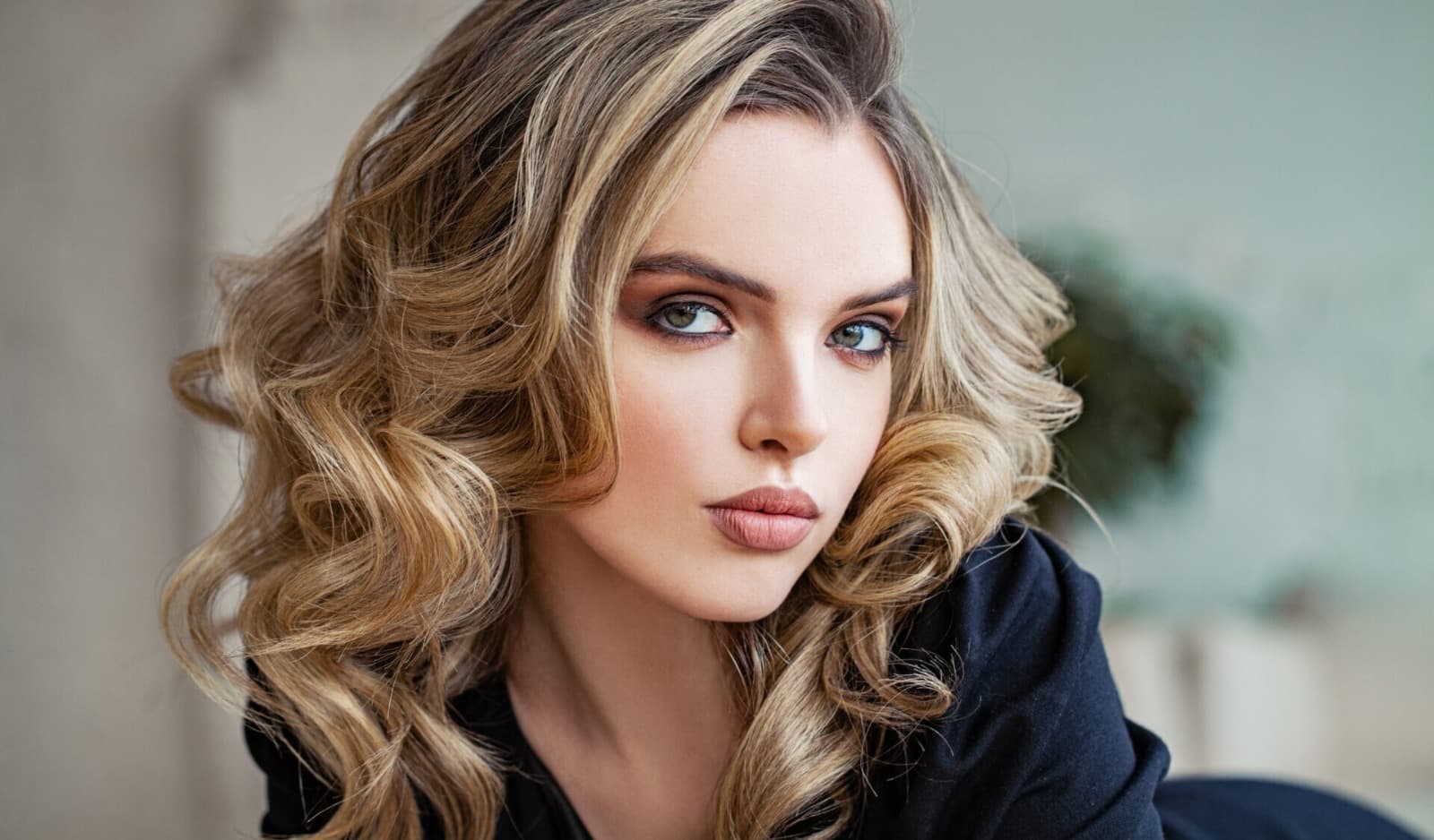 Salon de Coafură Premium în Craiova | Marian Cotoi