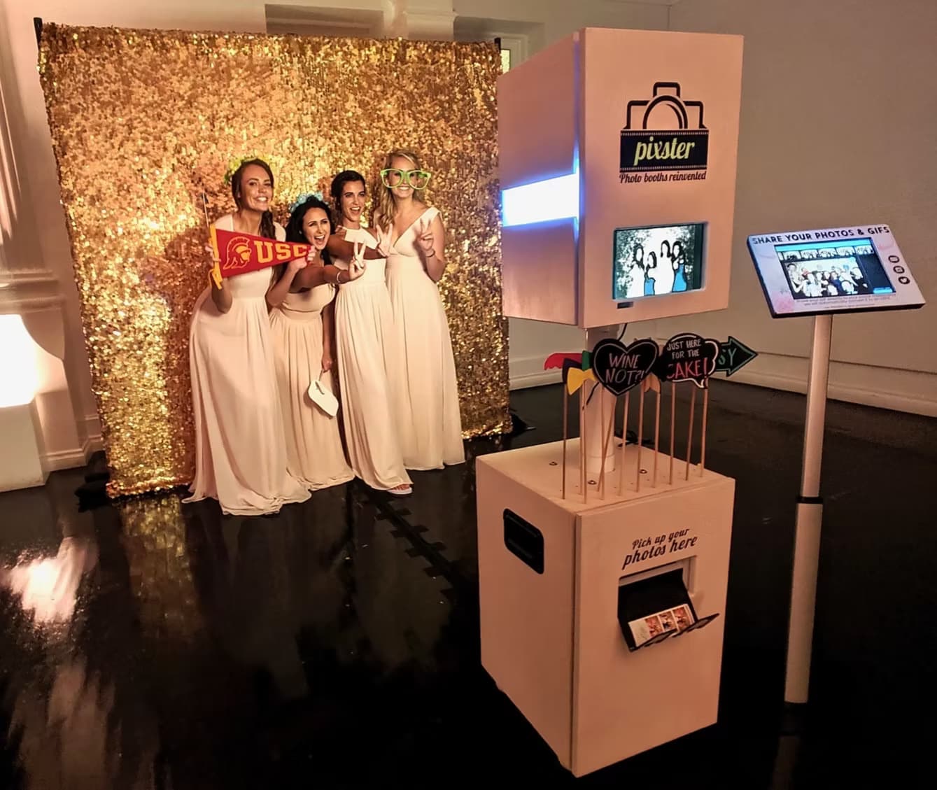 Unique Event Photo Booth Rental to Impress Your Guests