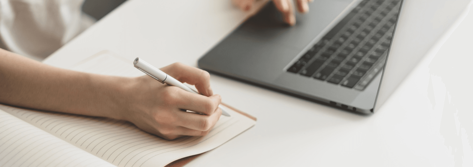 Competitive Intelligence FAQs: Everything About Competitive Analysis