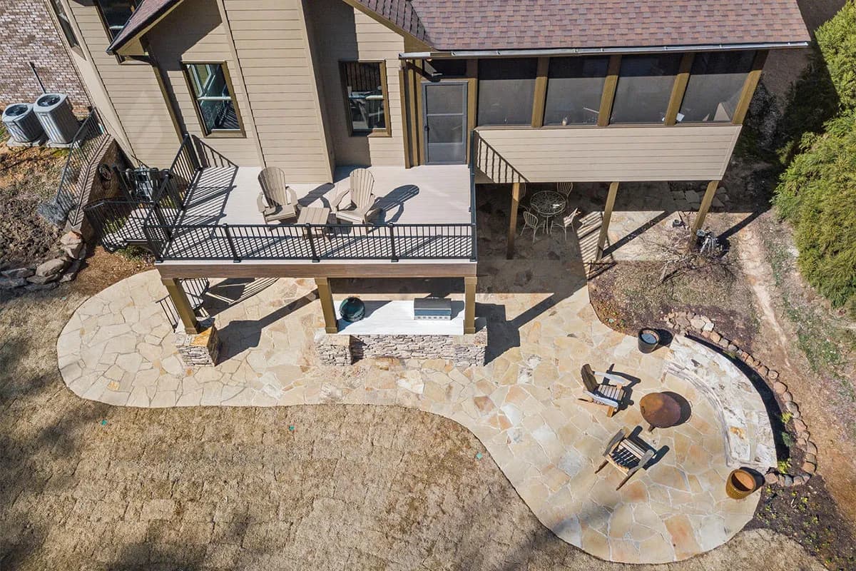 Licensed Deck Contractor Acworth – Custom Construction