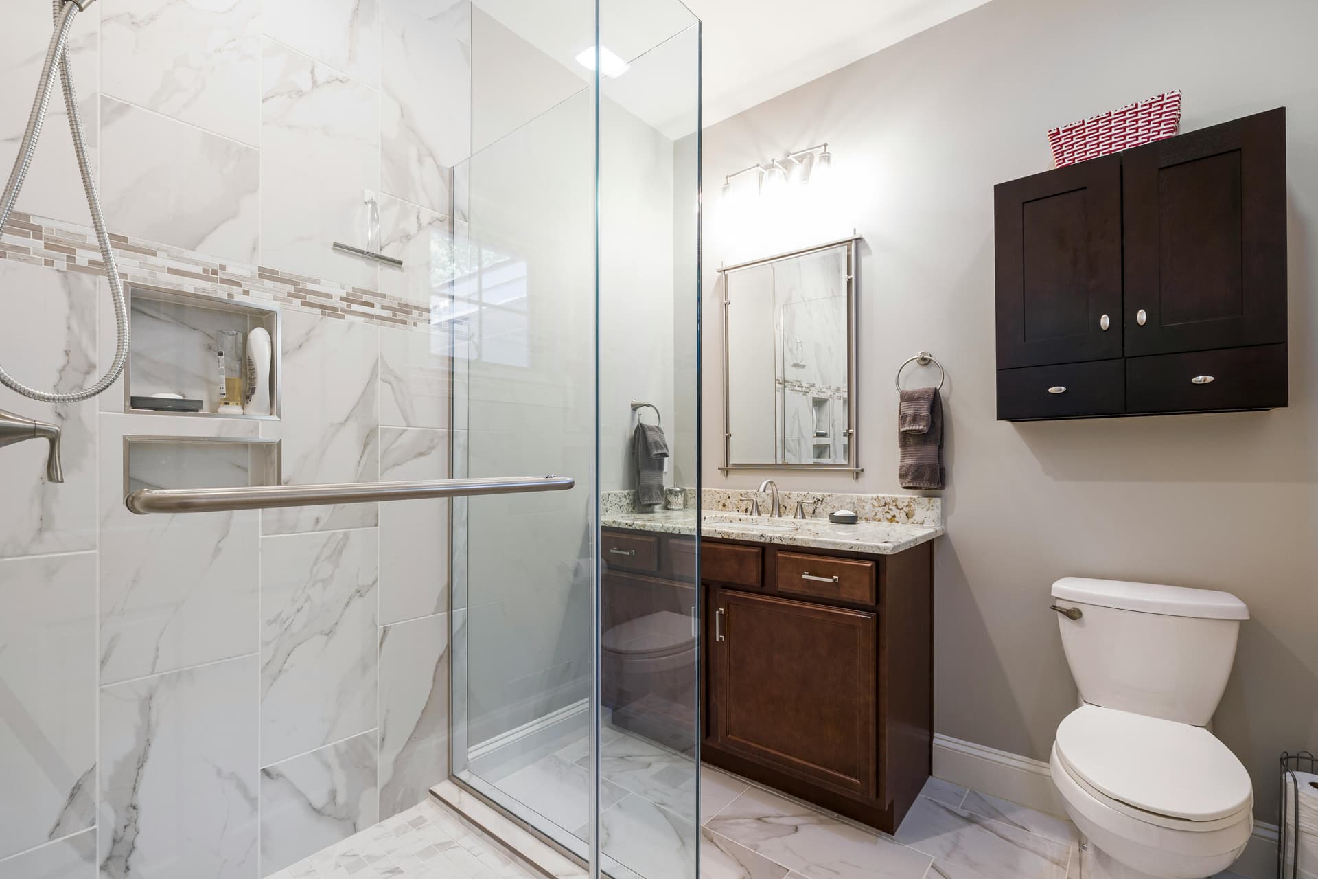 Elegant Showers UK for Contemporary Bathroom Designs