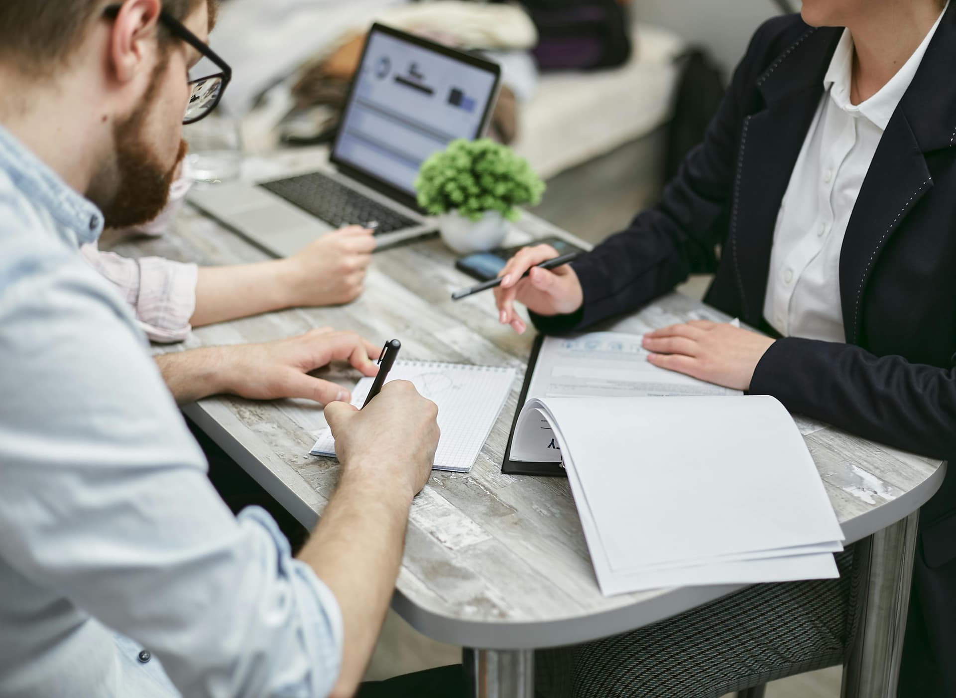 Independent Insurance Agency Offering Personalized Coverage Solutions