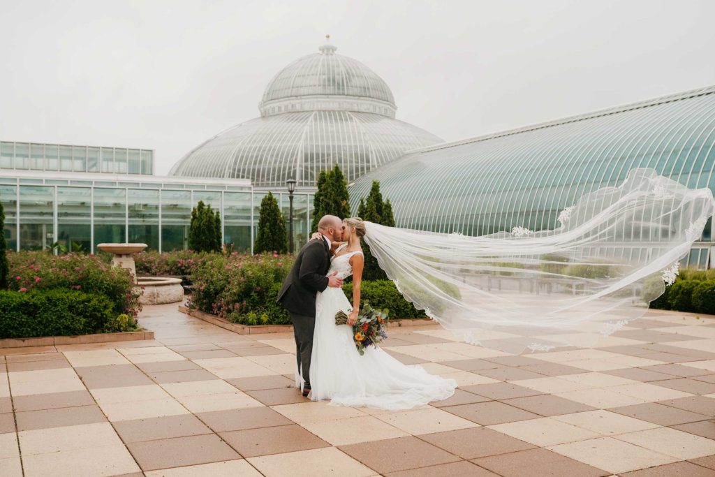 Light &amp; airy photography for Destination Celebrations