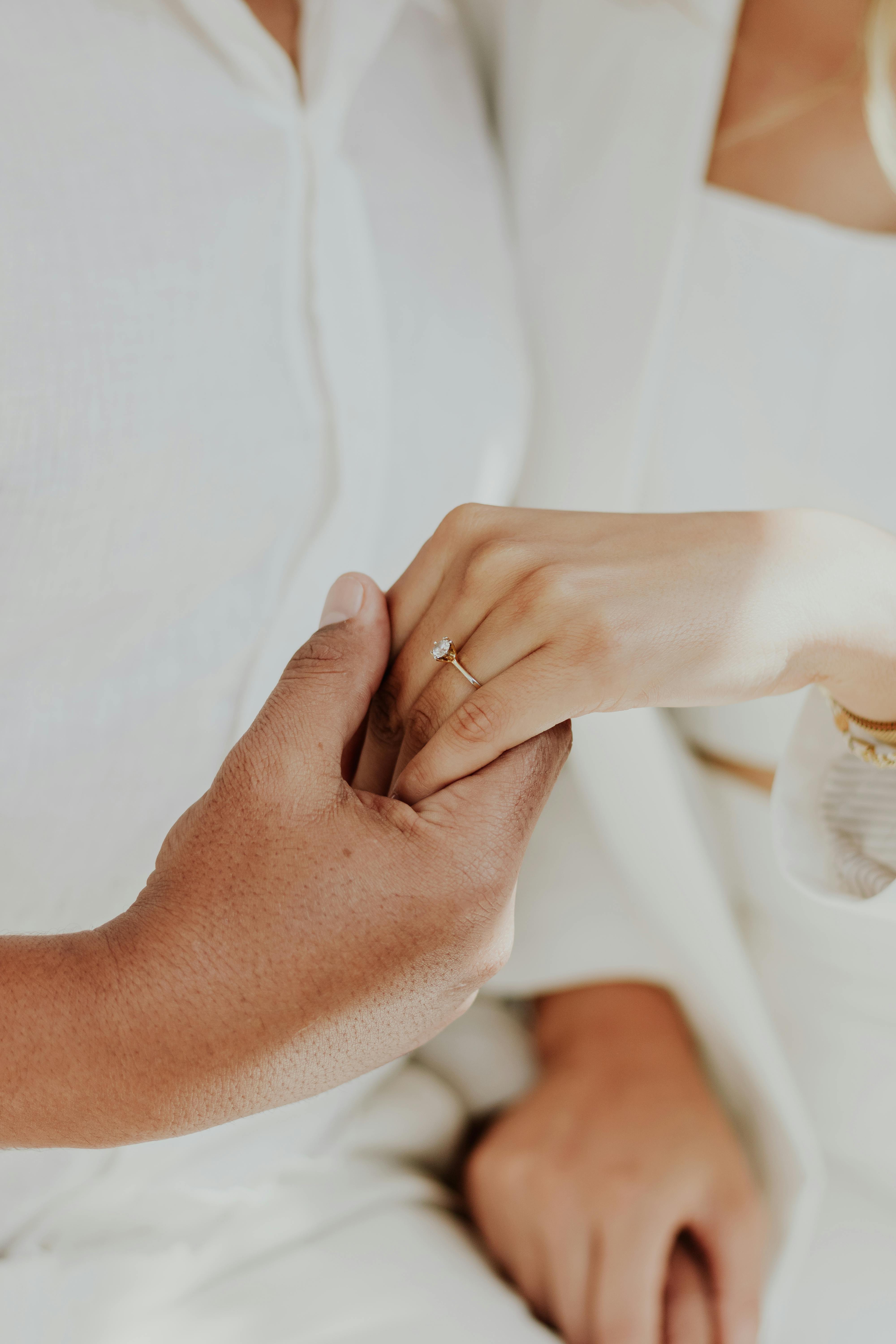 Engagement Ring Finance UK – Engagement Ring Finance in the UK: How to Make Your Dream Ring Affordable