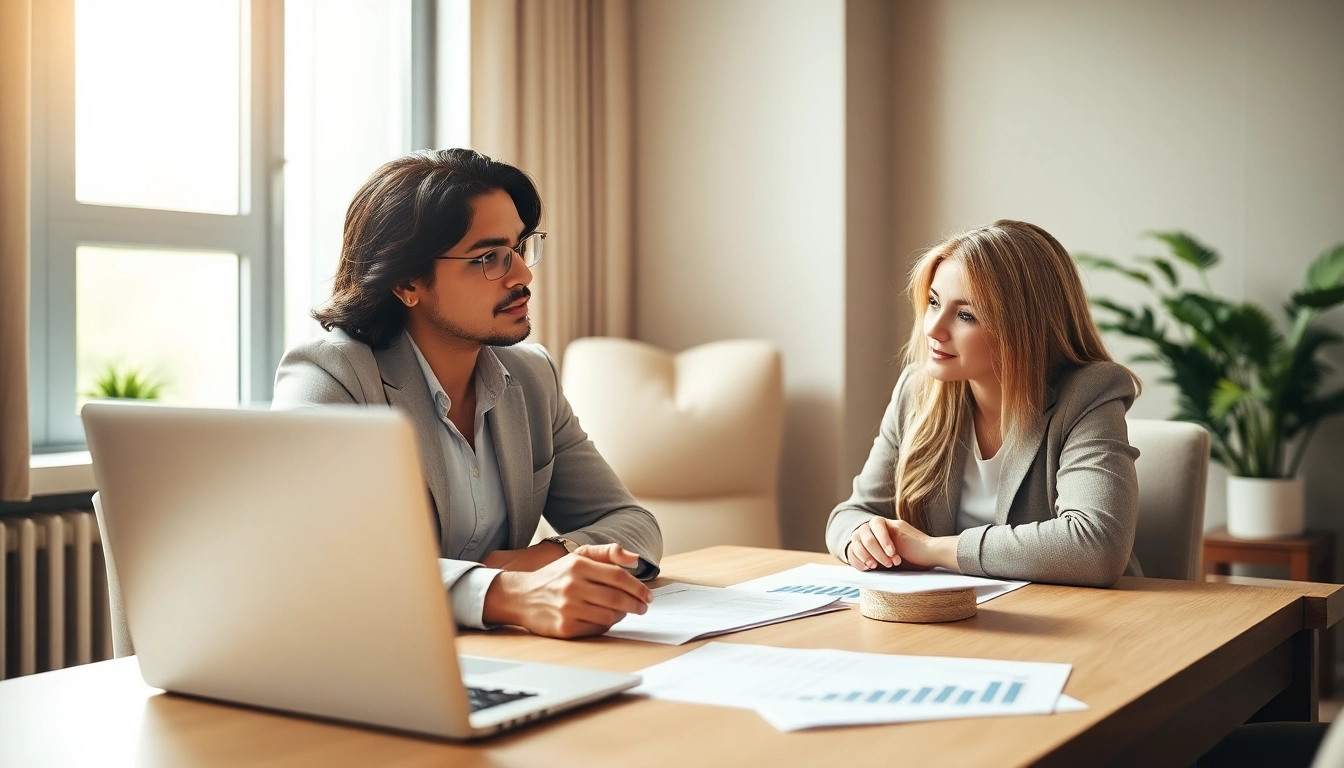 신용카드 현금화에 대한 상담을 진행하는 전문가의 모습